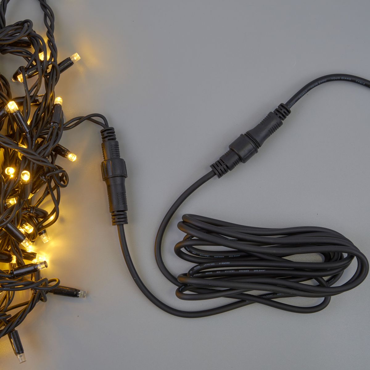 фото удлинитель для гирлянд uniel ucx-f90 e/3m/bk ul-00013225 | 220svet.ru